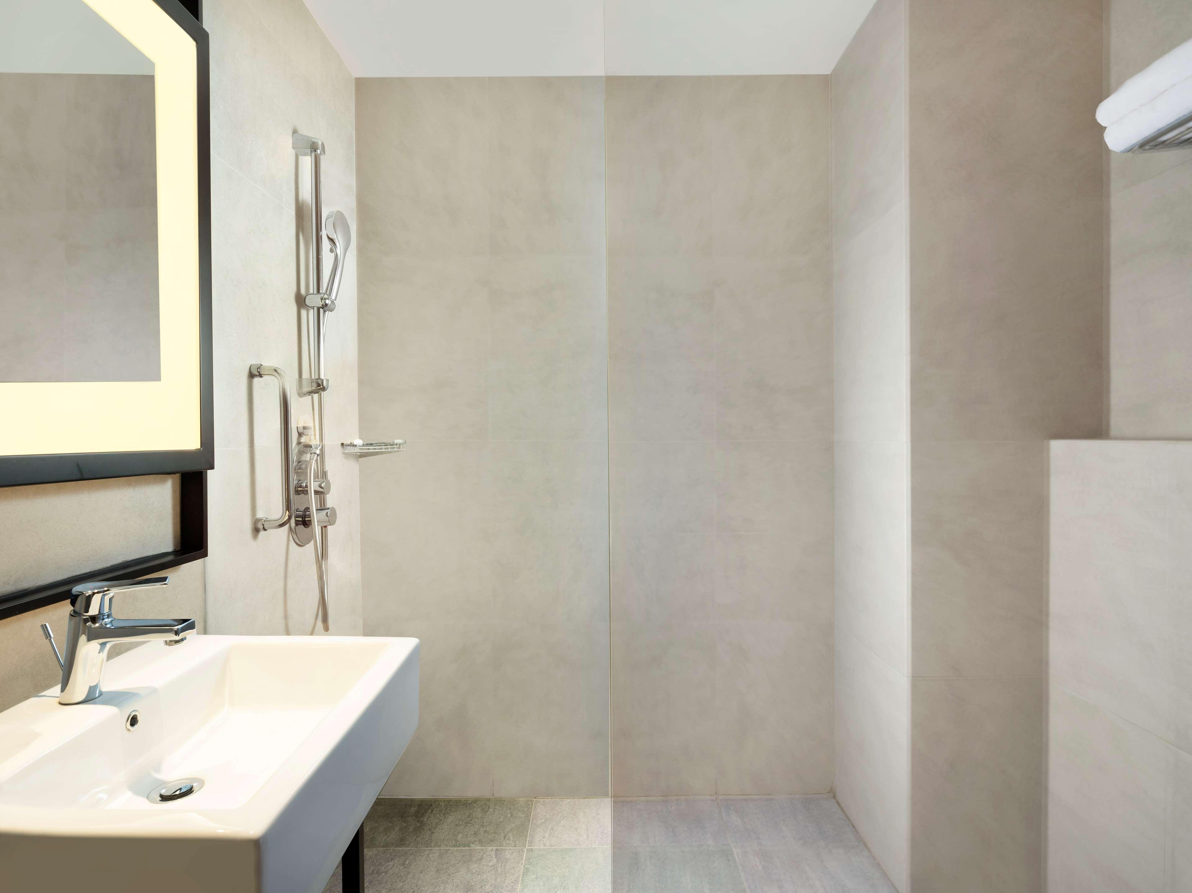 Hilton Garden Taman Palem