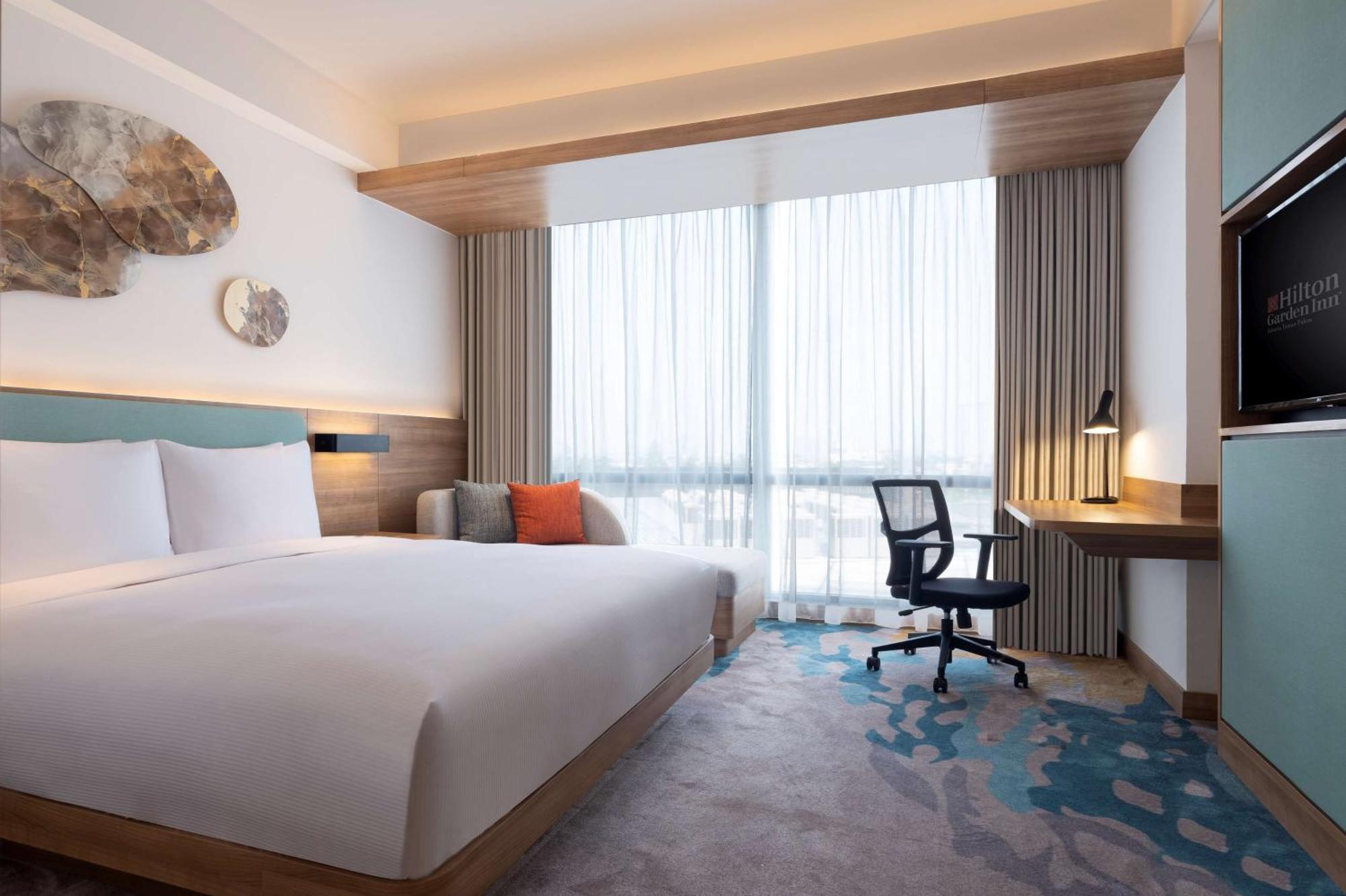 Hilton Garden Taman Palem Hotel